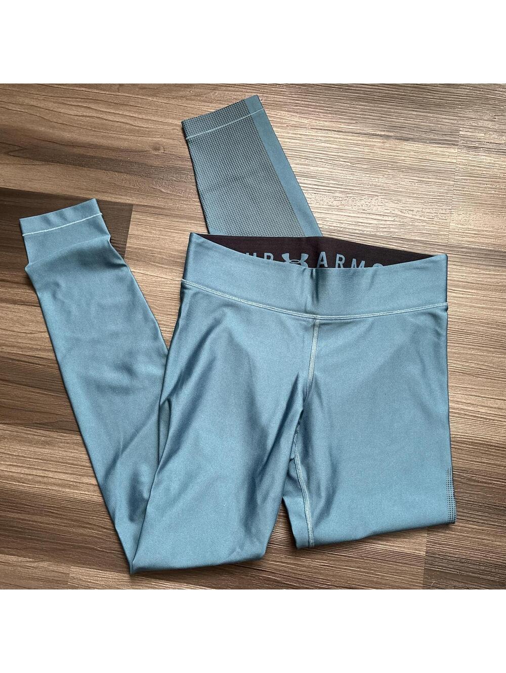Under Armour Women's Leggings Aqua Blue Athletic Yoga Size Medium